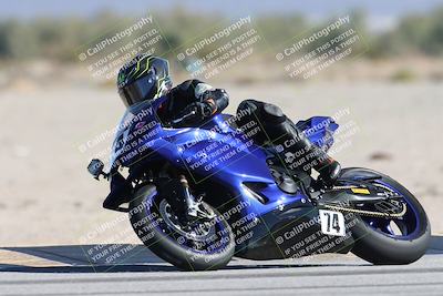 media/Dec-07-2025-CVMA (Sun) [[3e7d2de5dc]]/Race 4-Supersport Middleweight/